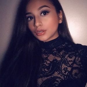 Meet your Posher, Sarahi